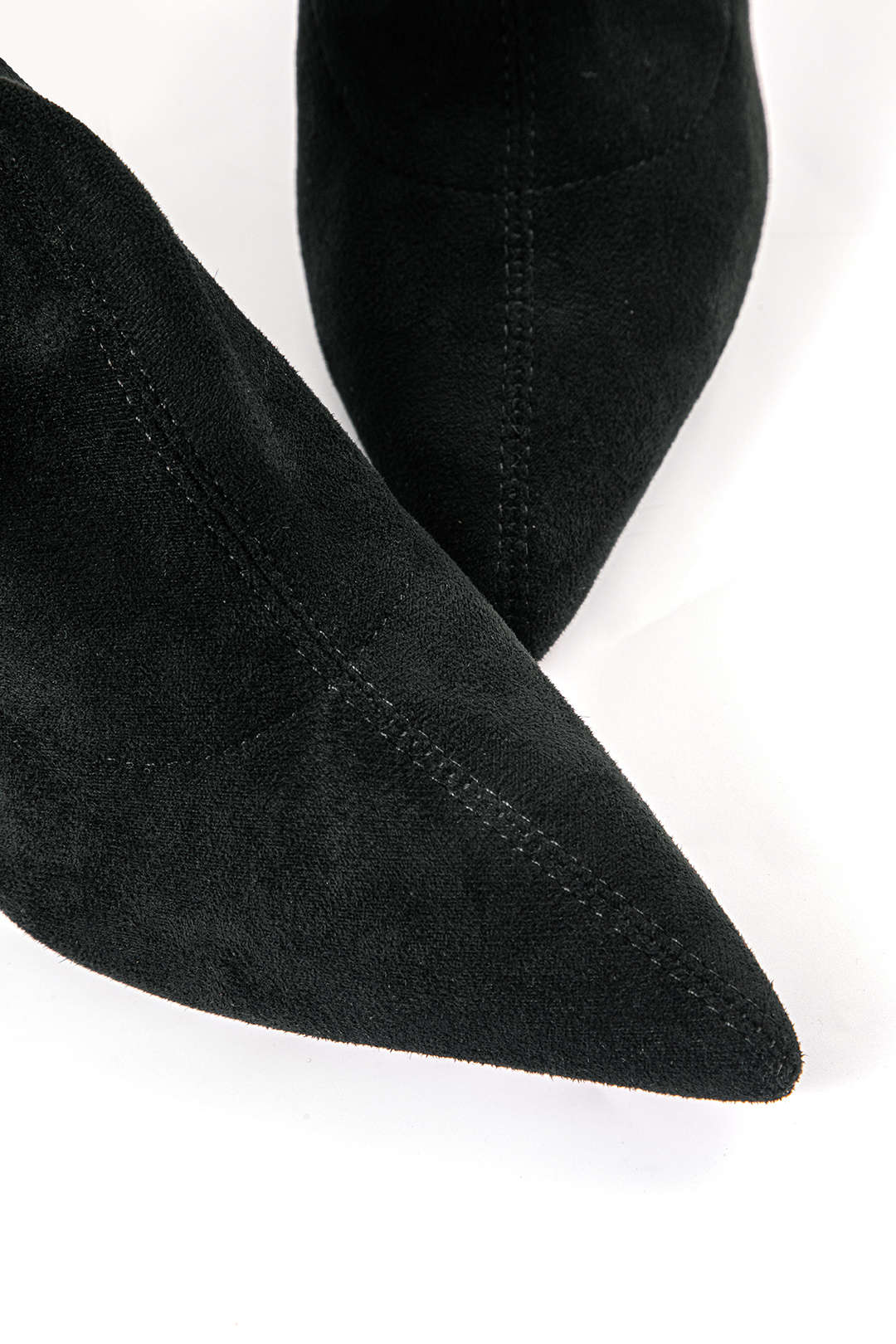 Elegante Overknee-Stiefel aus Wildleder – Stilvoll & Weiblich - Image 5