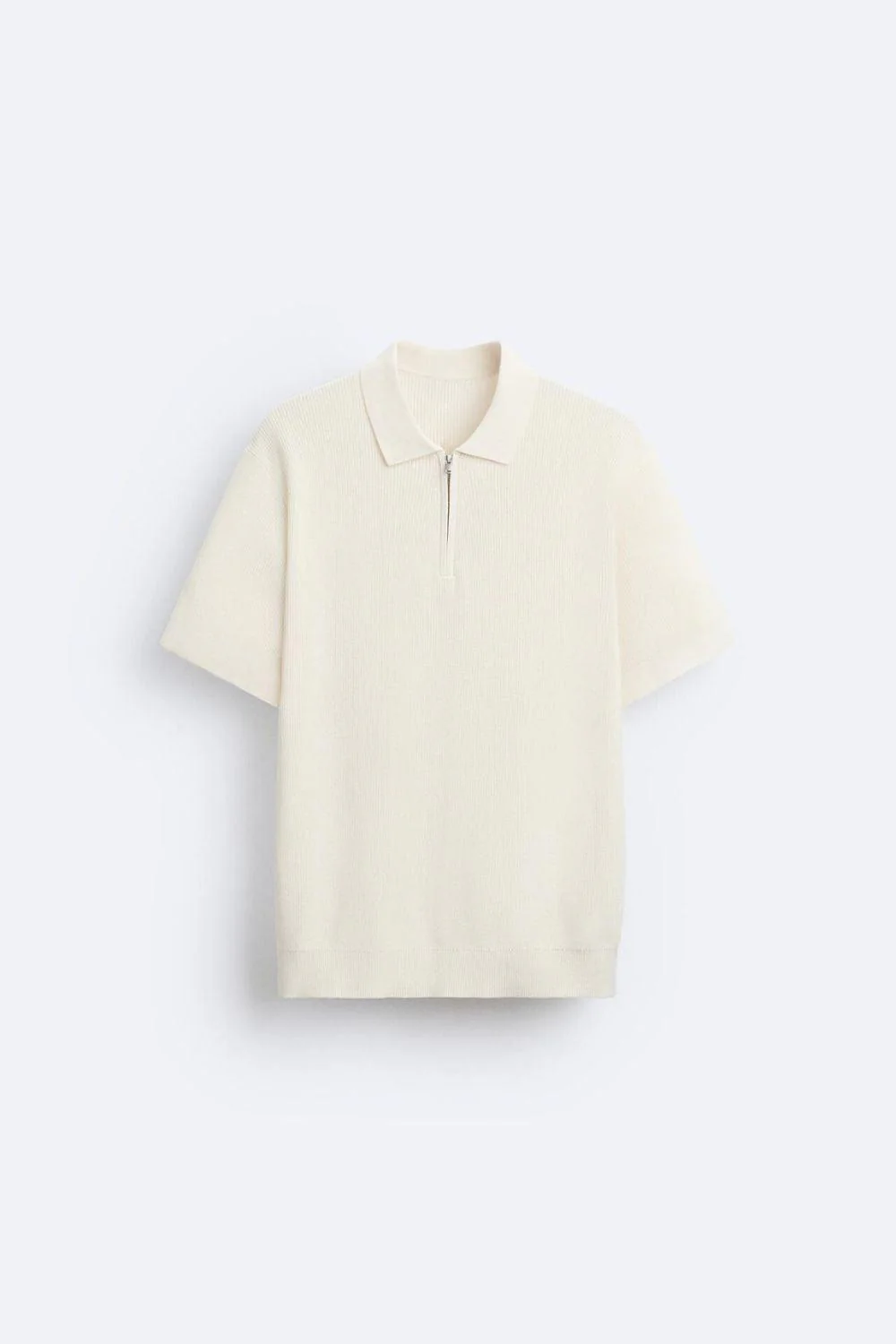 Elegantes gestricktes Polo mit Reißverschluss