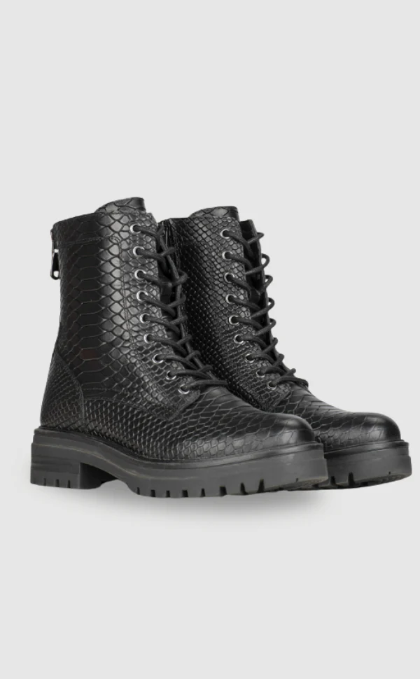 Essie | Stilvolle Stiefeletten