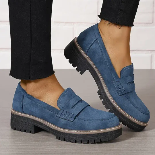 Fleur™ | Zeitlose Wildleder Slipper - Image 7