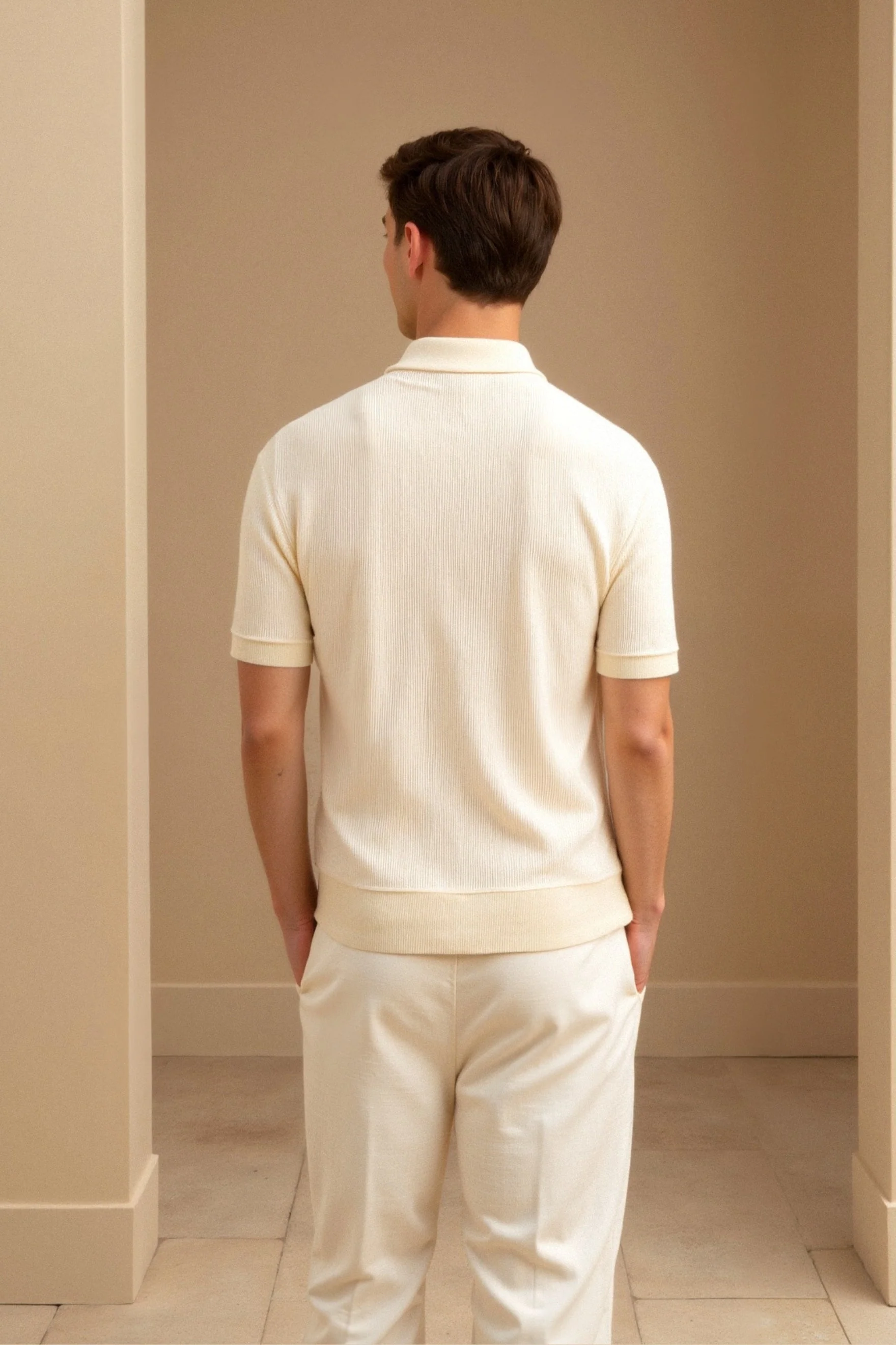 Herren Poloshirt in Beige – Elegant & Zeitlos - Image 3