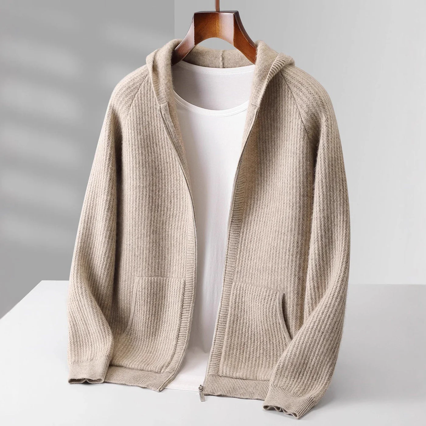 Karl - Hoodie aus luxuriösem Kaschmir - Image 6
