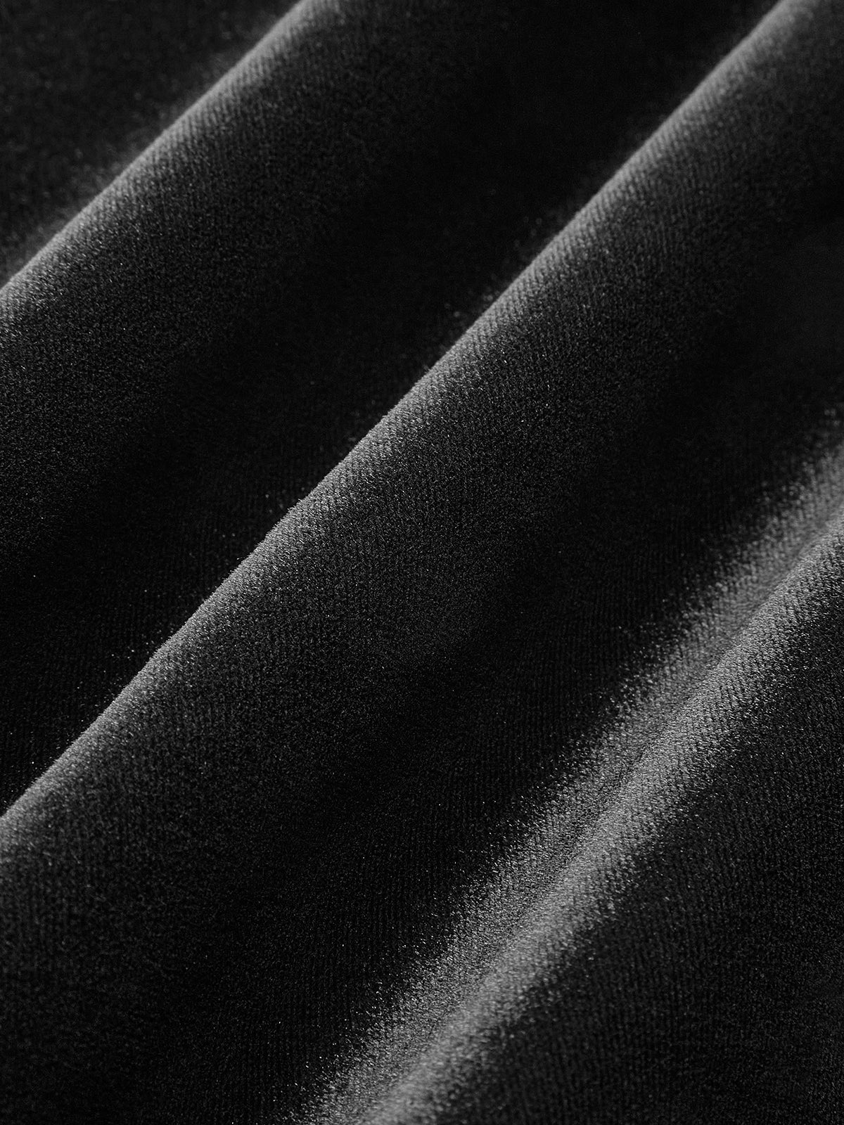 Katrina | Samt Minikleid mit tiefem Rückenausschnitt und großer Schleife - Image 7
