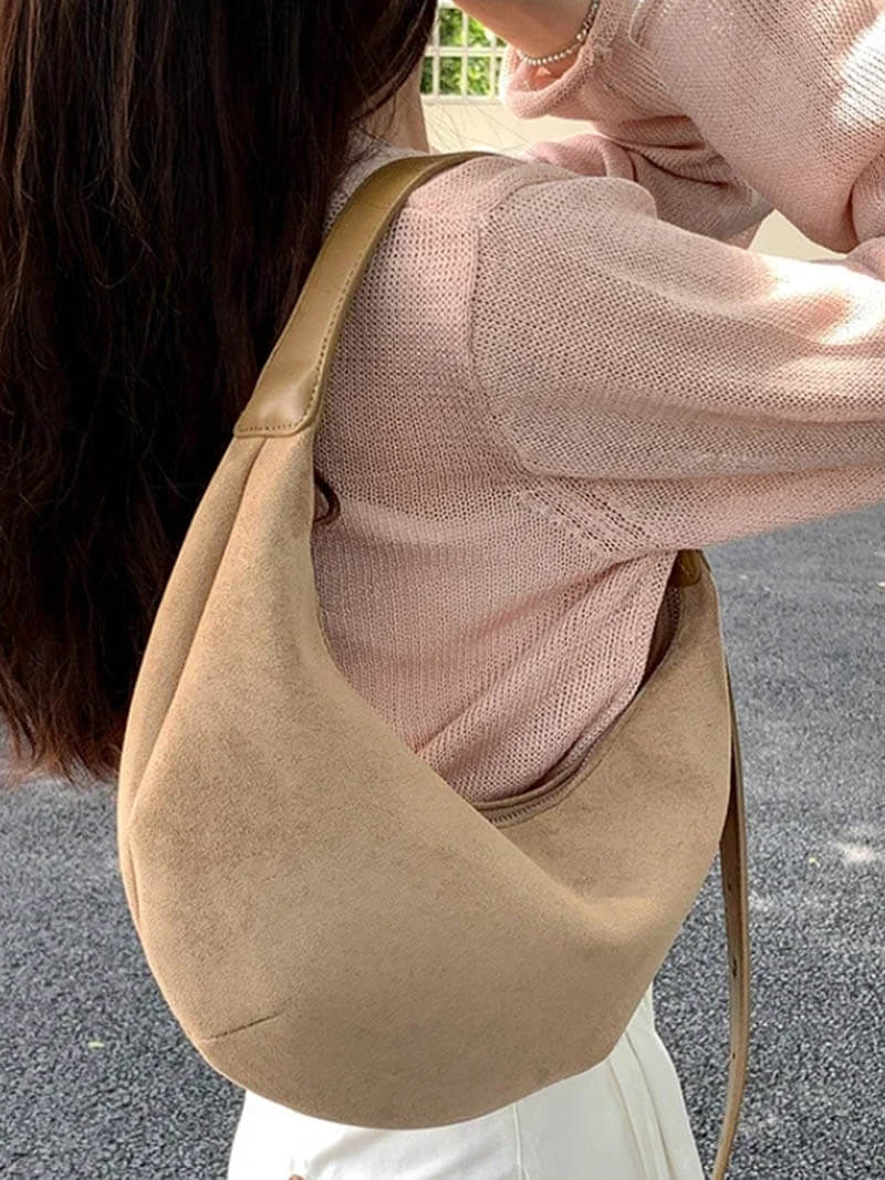 Lene | Halbmonden-Tasche aus Wildleder - Image 10
