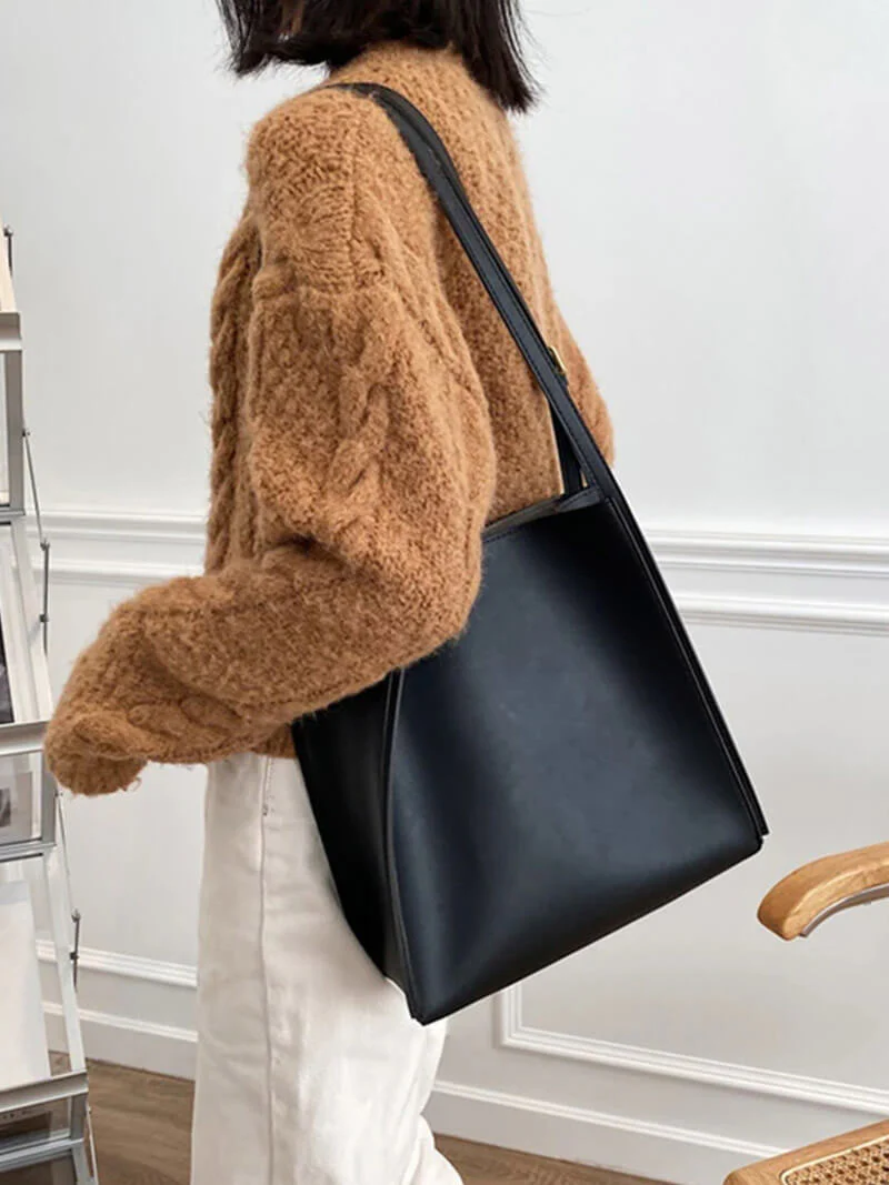 Stella | Minimalistische Schultertasche aus Kunstleder - Image 5
